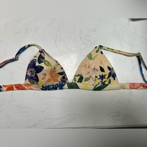 Triangl swimwear Bikini top